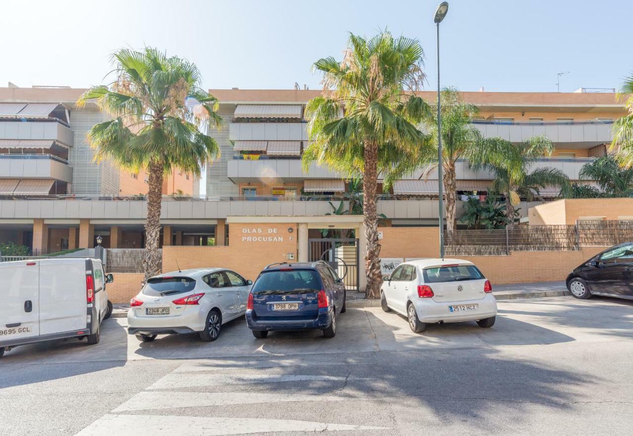 Hill With Terrace, Parking, Pool & Paddle Court